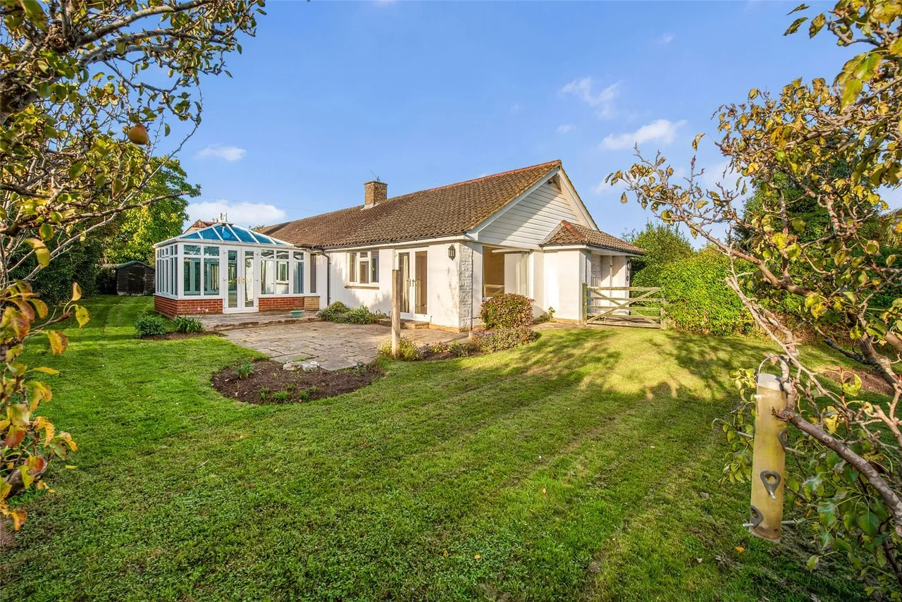 Priory Close, Boxgrove, PO18, photo 16