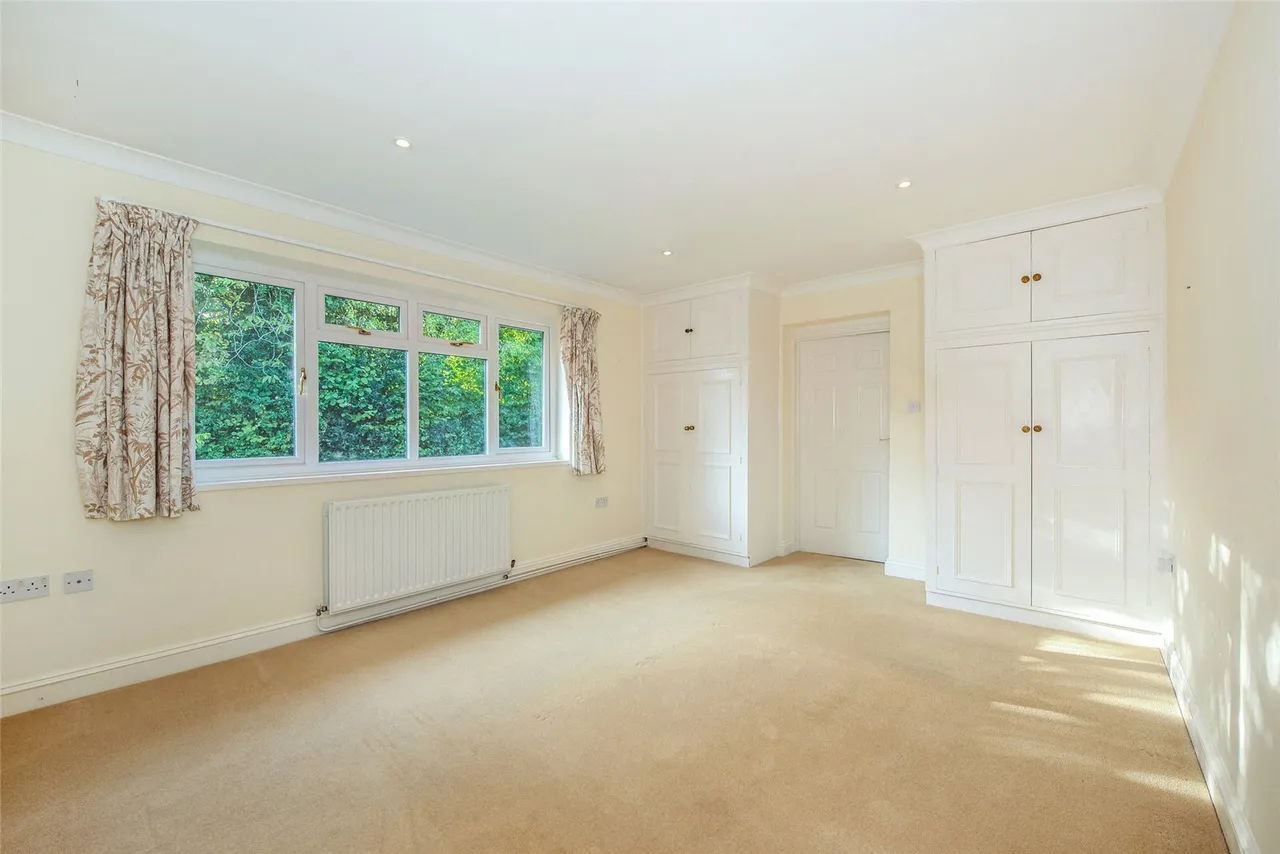 Priory Close, Boxgrove, PO18, photo 9