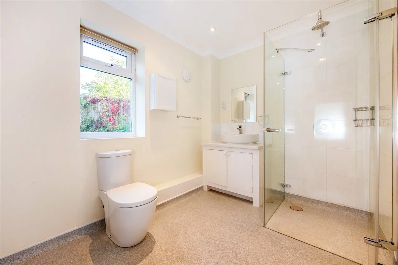 Priory Close, Boxgrove, PO18, photo 10