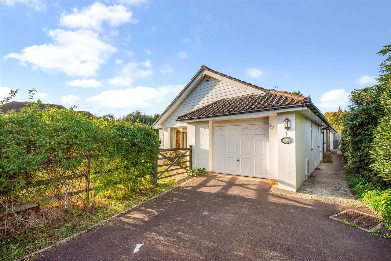 Priory Close, Boxgrove, PO18, photo 18