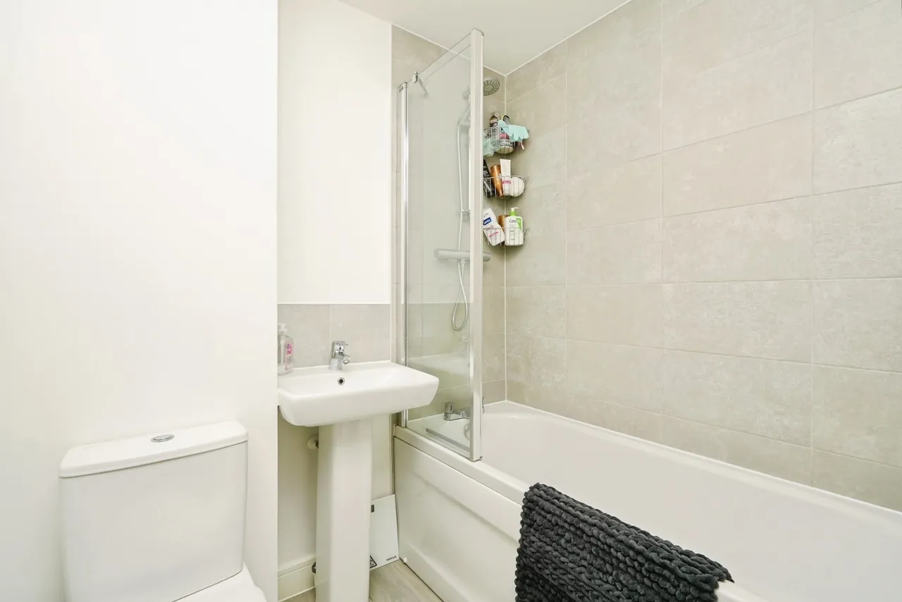 Poulter Road, BANBURY, Oxfordshire, OX16, photo 13