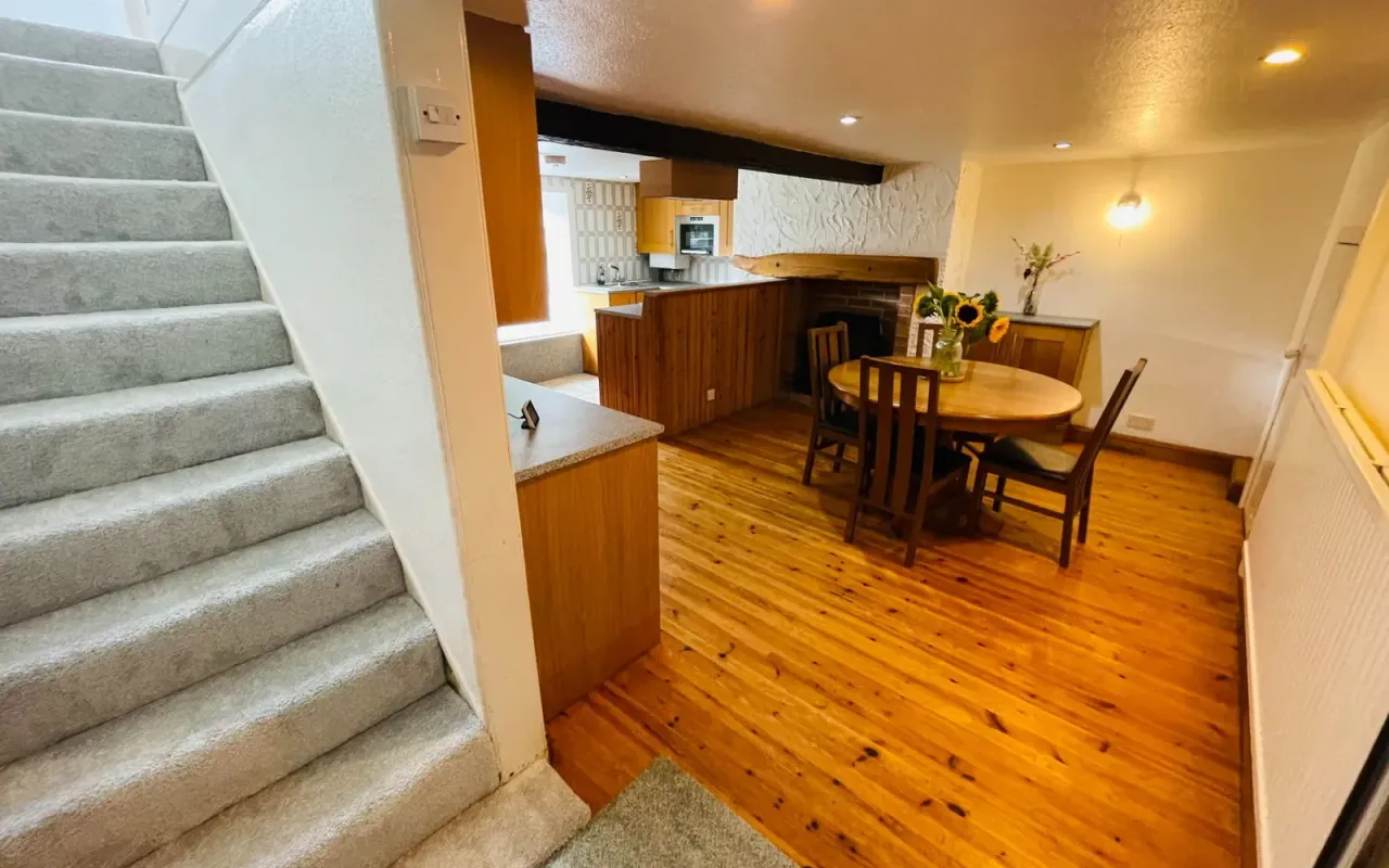 Barnsley Road, Upper Cumberworth, photo 5