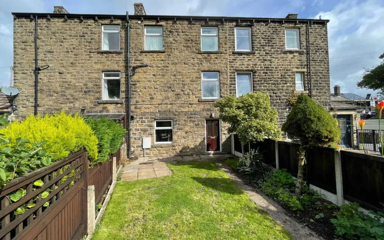 Barnsley Road, Upper Cumberworth, photo 13