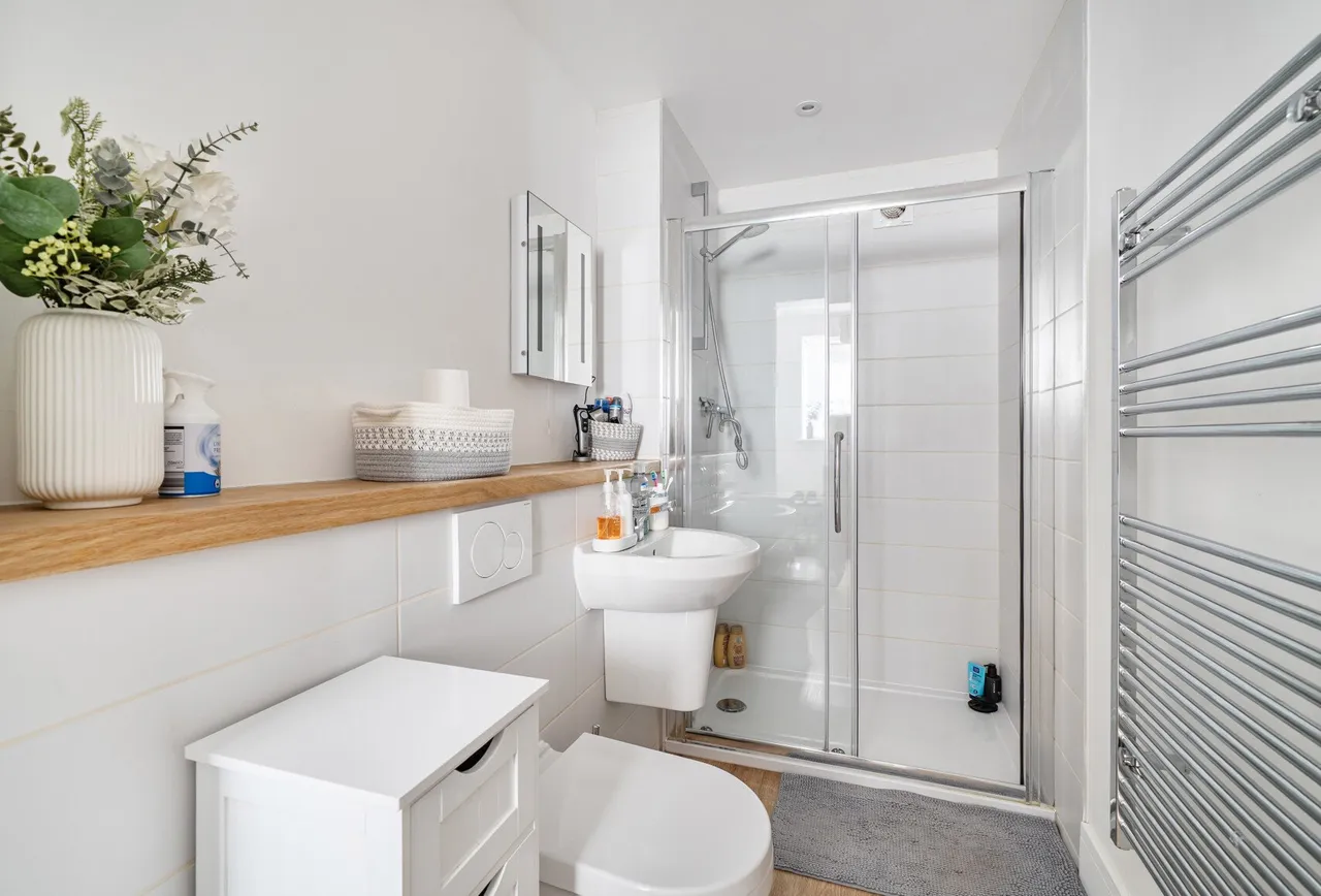 Greenaways, Gloucestershire, Ebley, GL5 4FB, photo 11