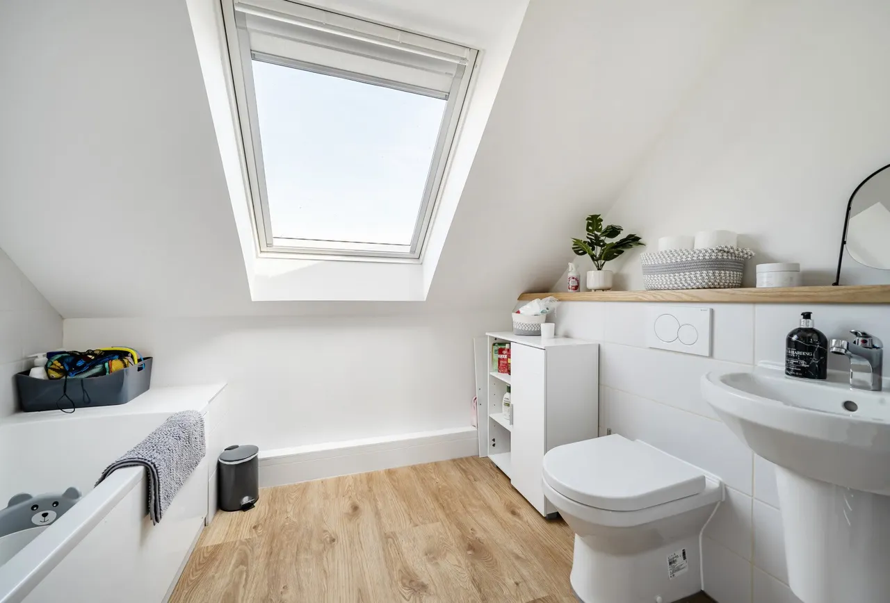 Greenaways, Gloucestershire, Ebley, GL5 4FB, photo 19