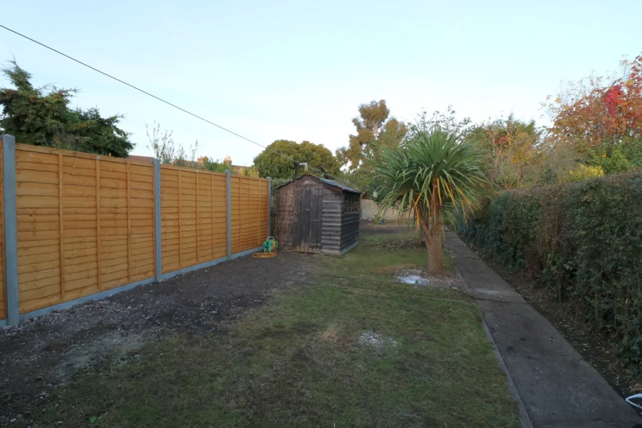 Hummer Road, Surrey Egham, TW20, photo 7