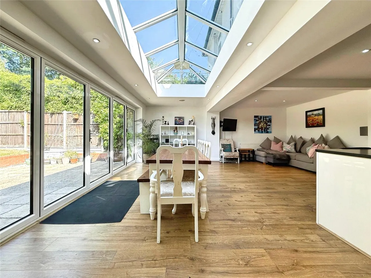 Wellington Road, Sandhurst, Berkshire, GU47 9AY, photo 2