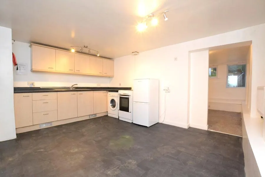 Wellington Street, Gloucester, GL1, photo 7