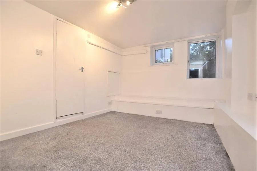 Wellington Street, Gloucester, GL1, photo 5