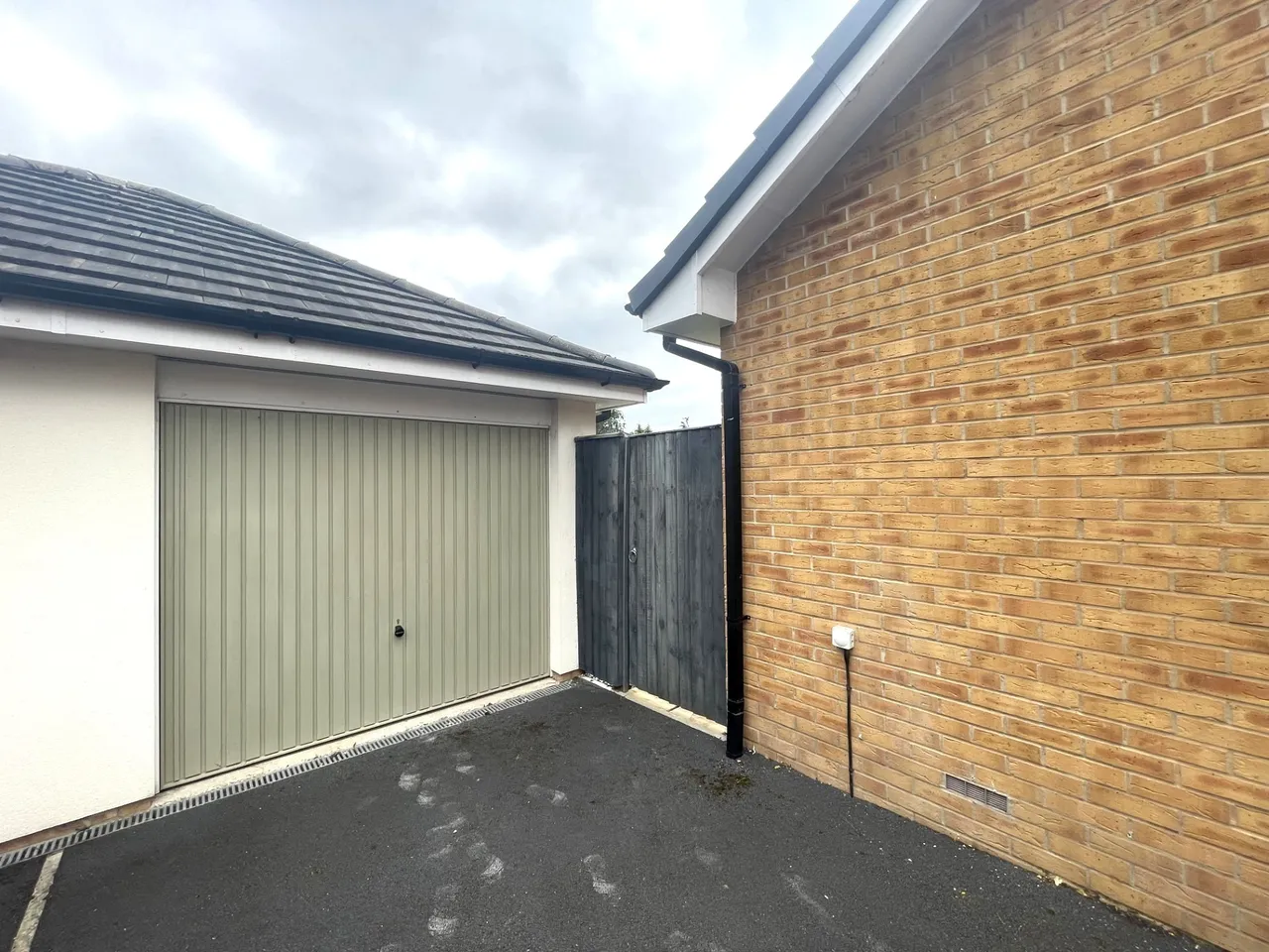 Ribbleswood Chase, Cottam, PR4, photo 15
