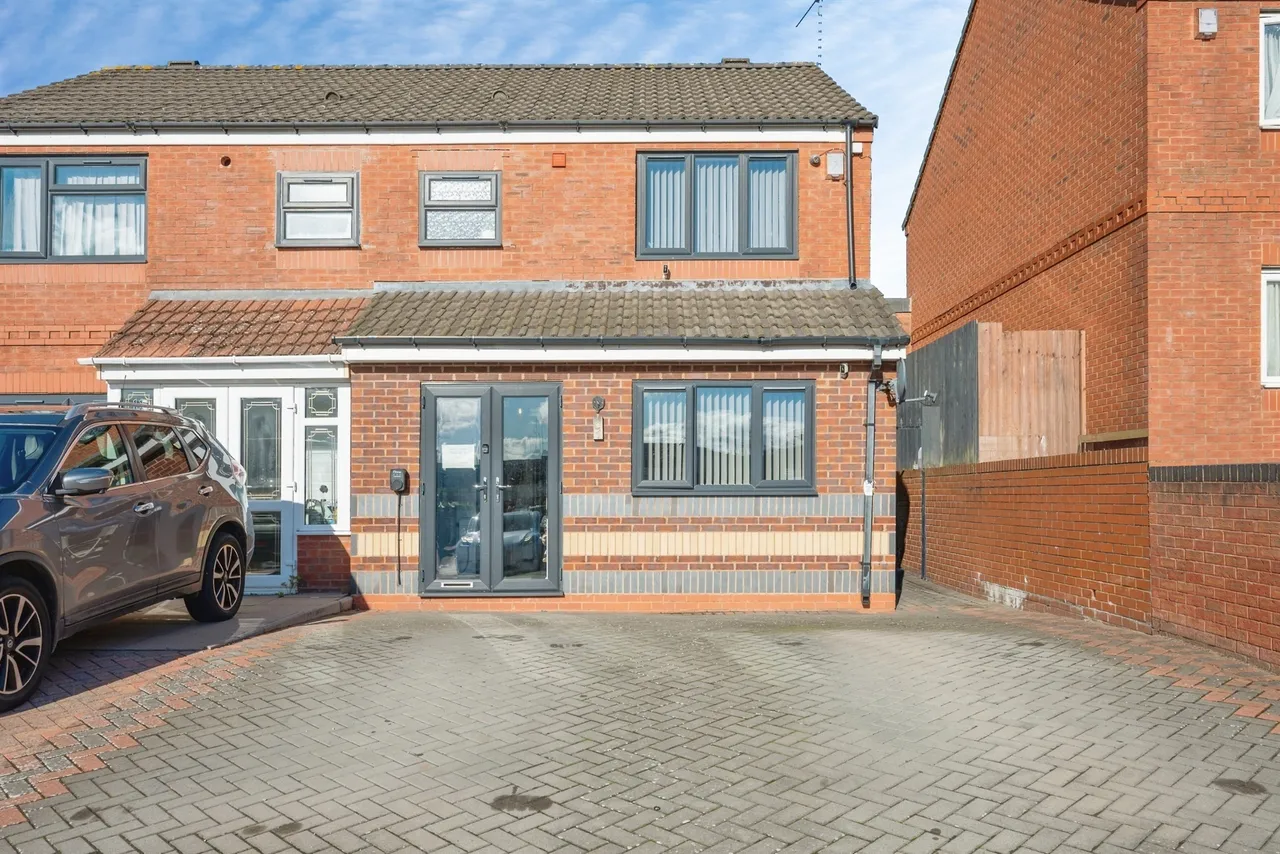 4 bed house for sale, Hutton Road, Saltley, B8