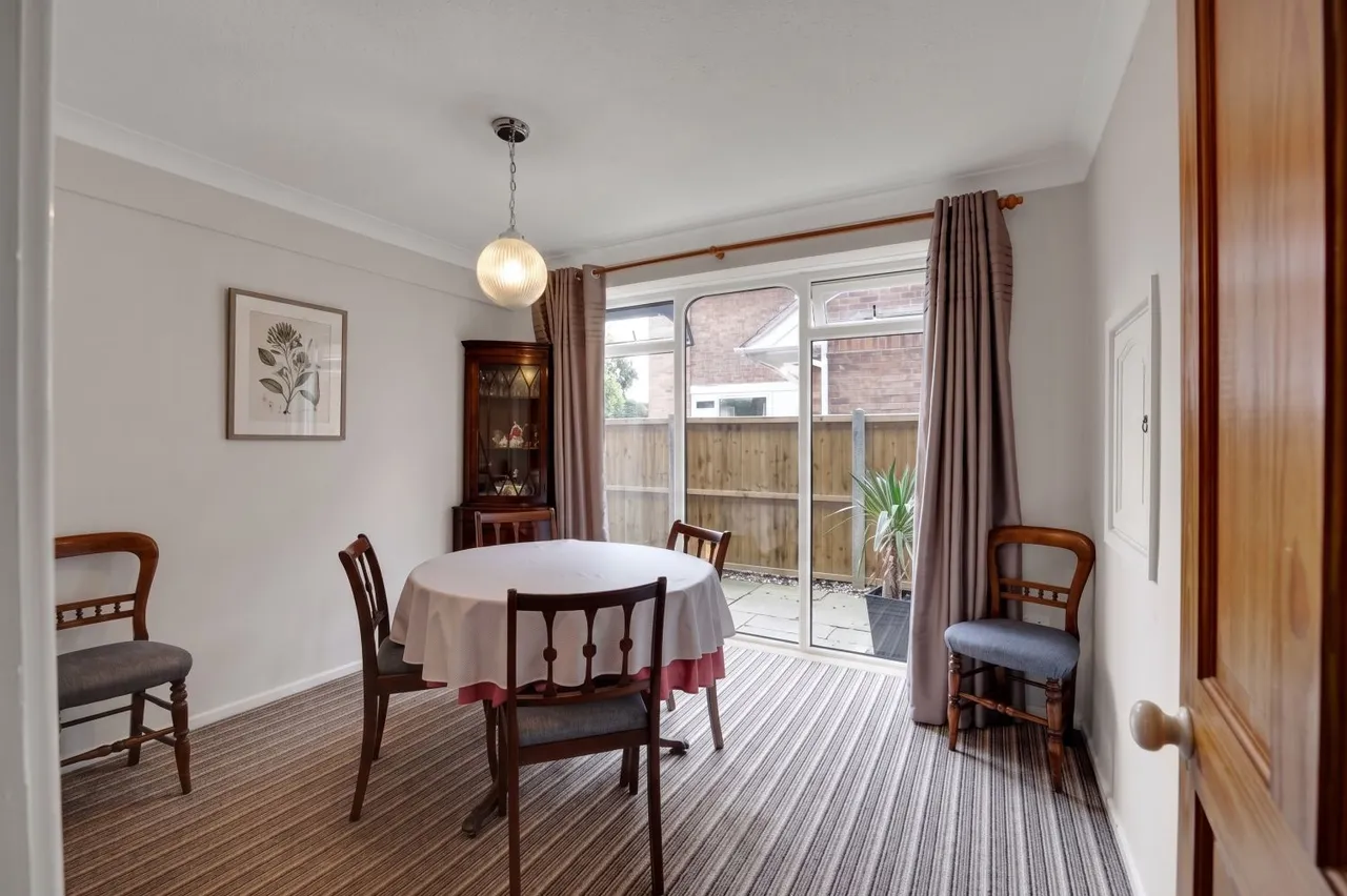 Bedford Grove, Alsager, ST7, photo 6