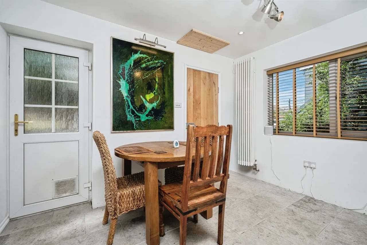 St. Georges Road, Saltash, photo 8