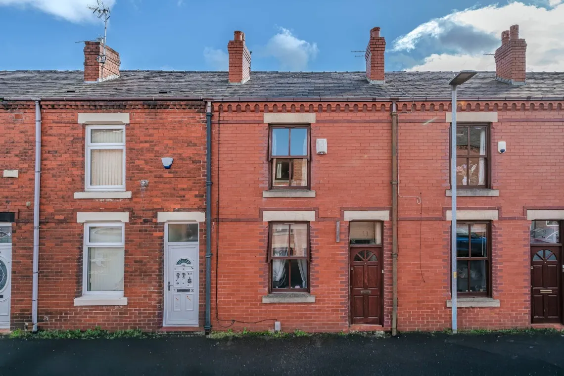 2 bed house for sale, Diggle Street, Wigan, WN6