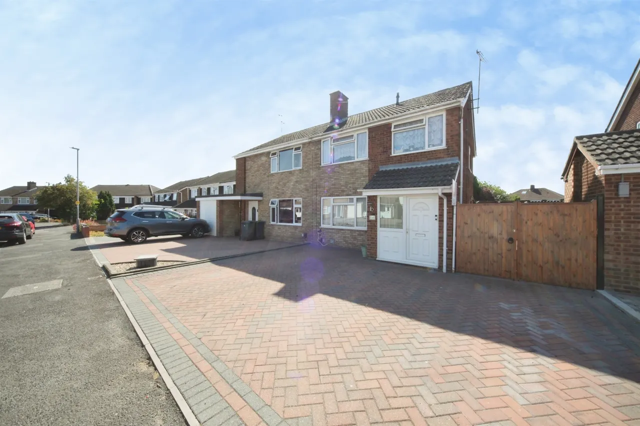 Galston Road, Luton, LU3, photo 13