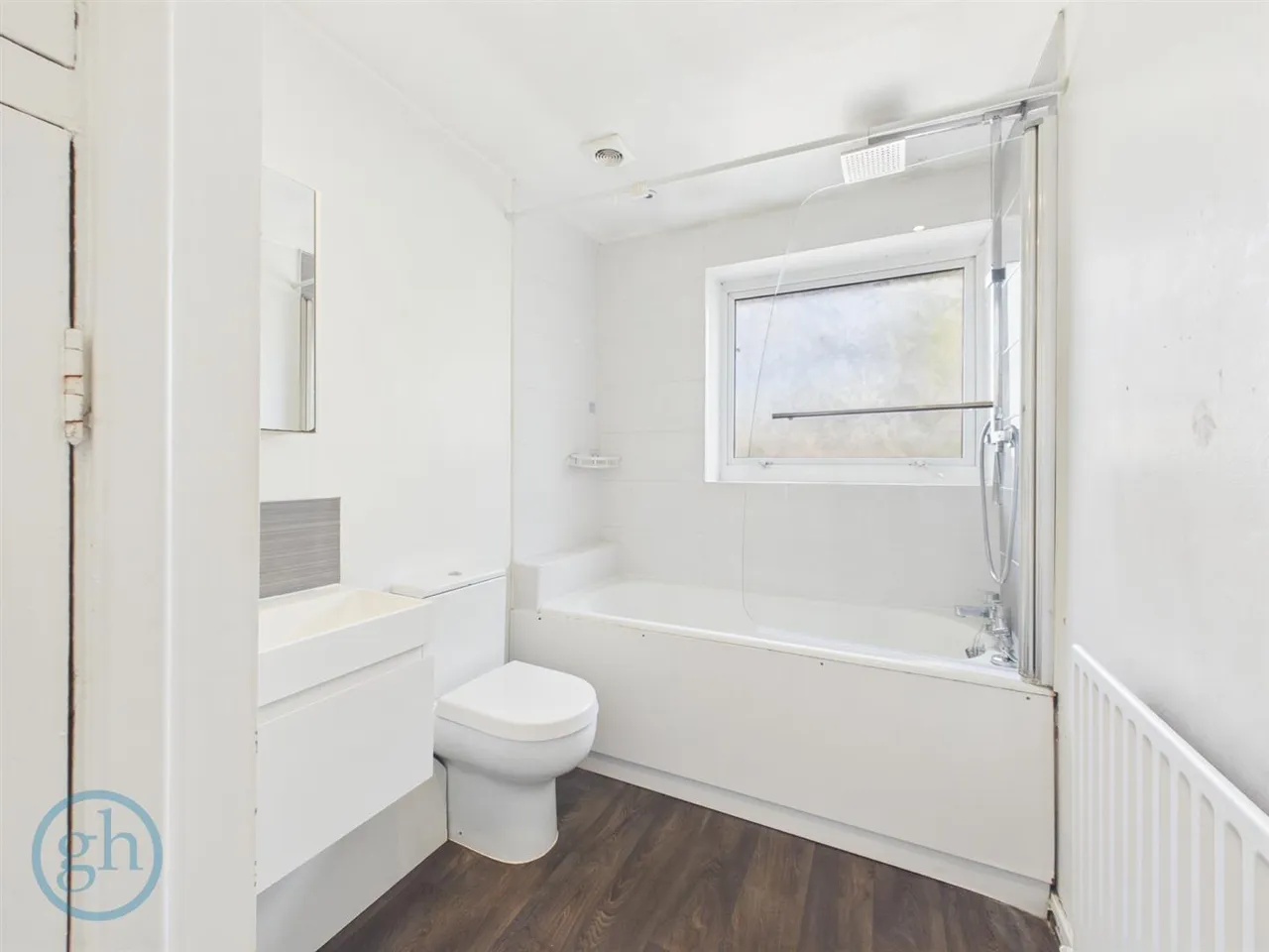 Bourne Court, Station Approach, Ruislip, Middlesex, HA4 6SW, photo 6