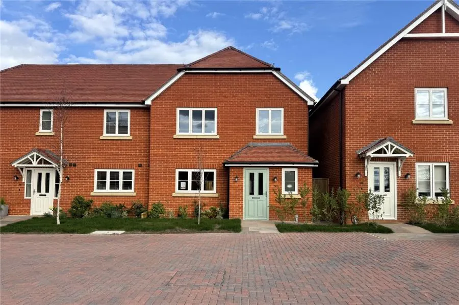 Trussell Road, Warfield, RG42, photo 10