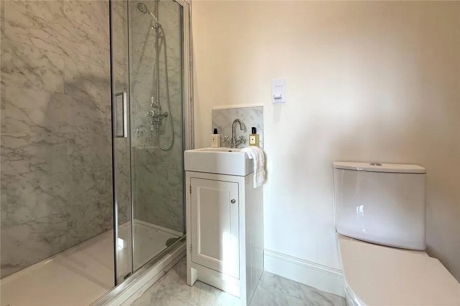 Trussell Road, Warfield, RG42, photo 6