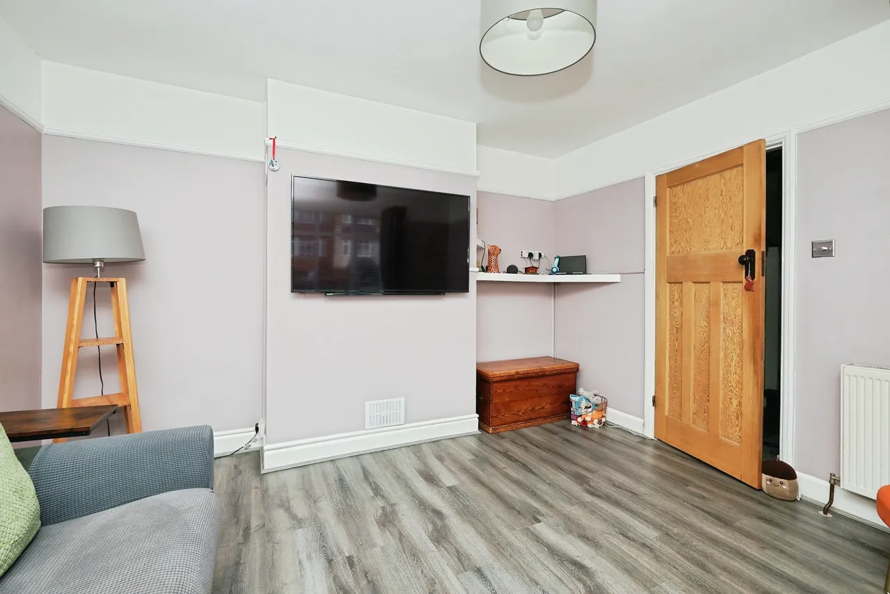 Dolphins Road, Folkestone, CT19, photo 17