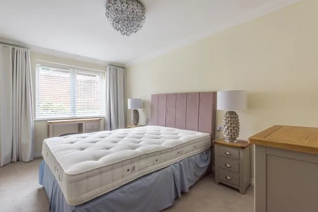 Greyhound Lane, Thame, OX9, photo 7
