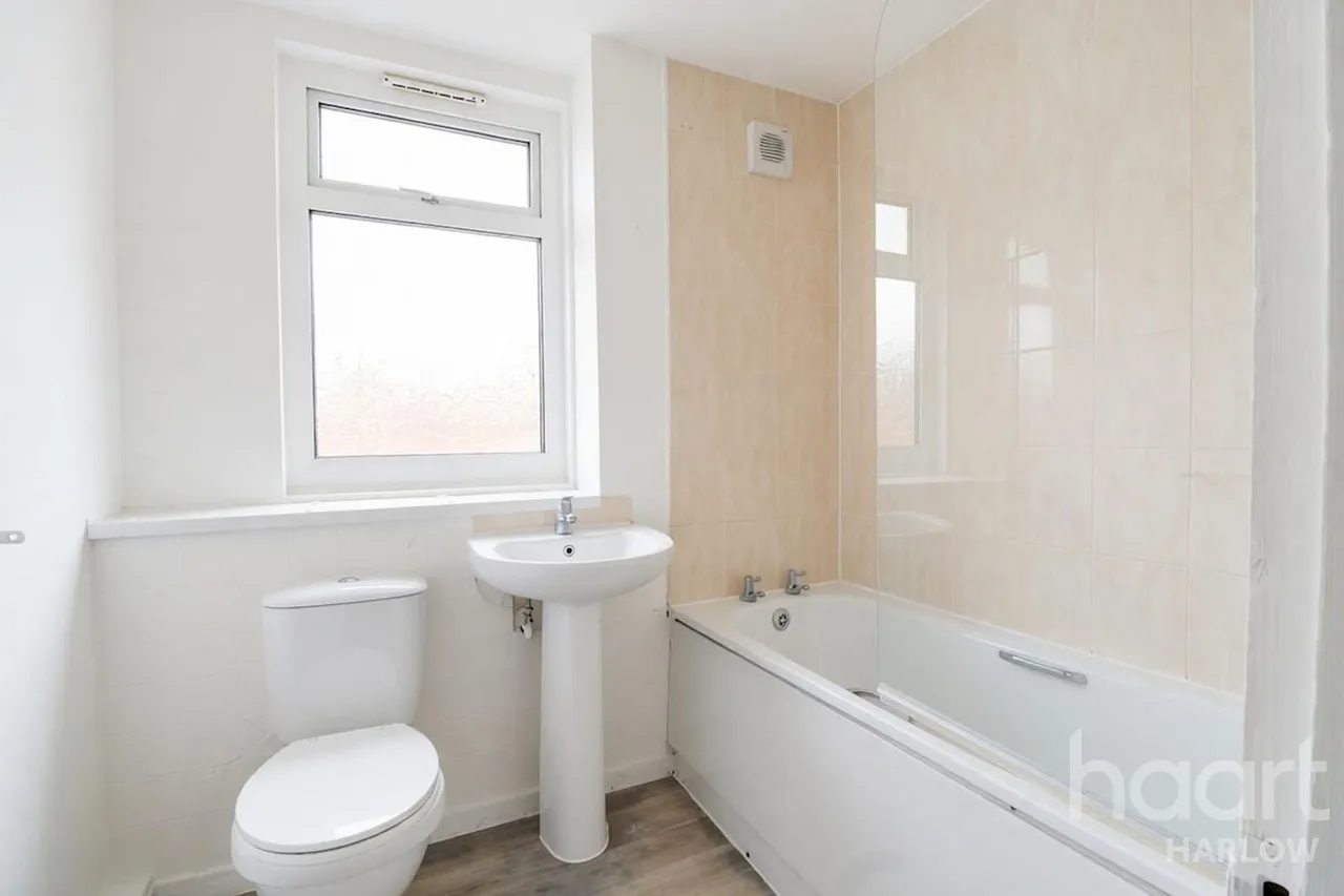 Berecroft, Harlow, CM18, photo 17