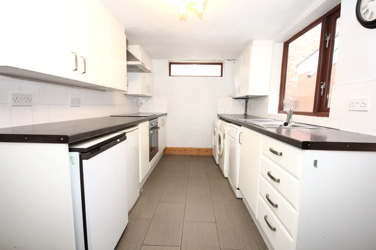 Great Avenham Street, Preston, Lancashire, PR1 3TD, photo 3