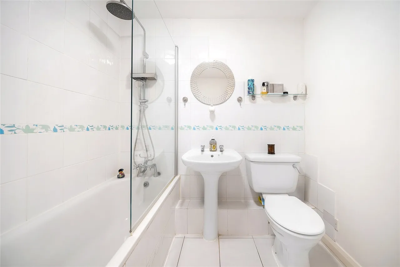 Brompton Park Crescent, London, SW6, photo 9