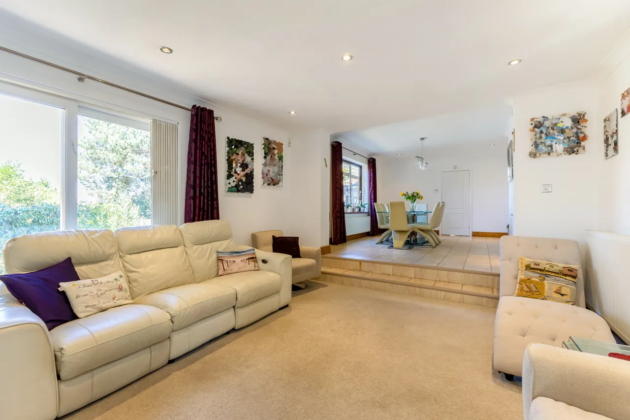 Richfield Road, Bushey, WD23, photo 6