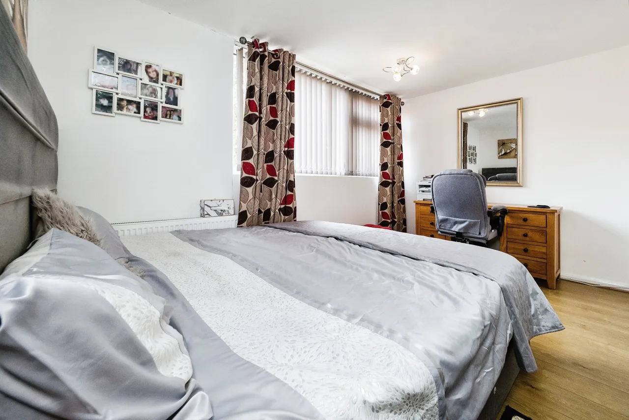Meath Road, London, E15, photo 13