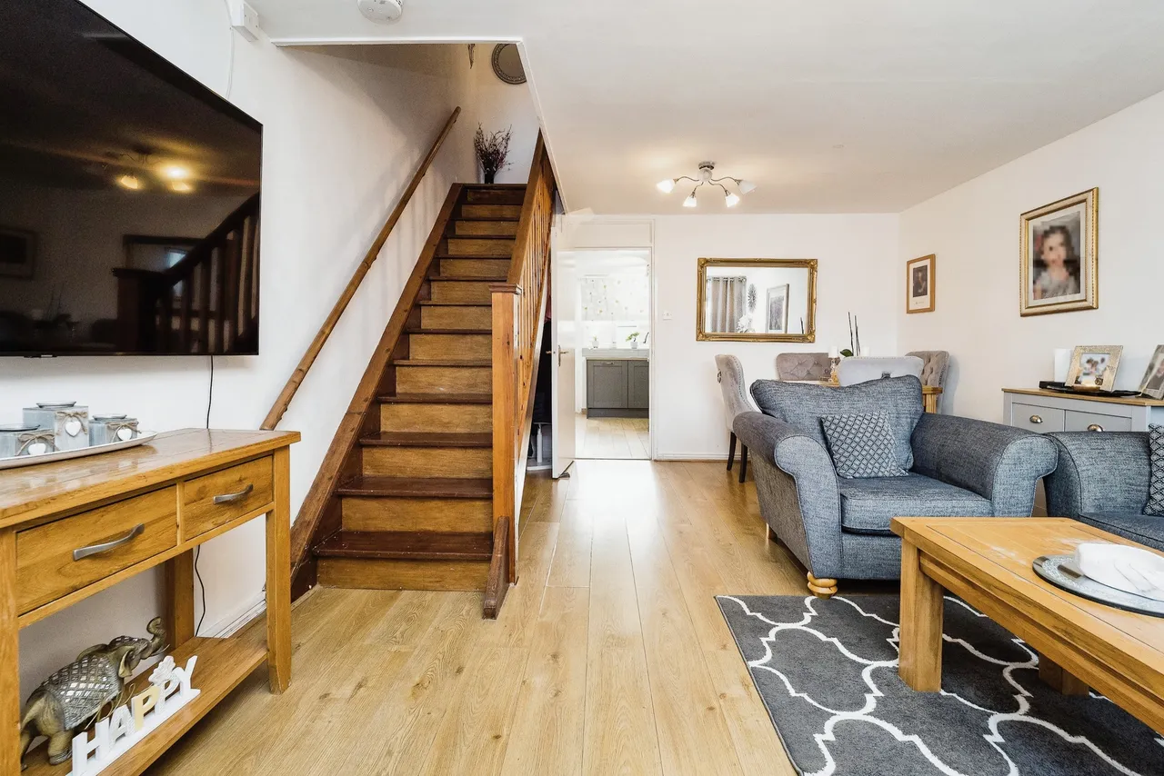 Meath Road, London, E15, photo 2