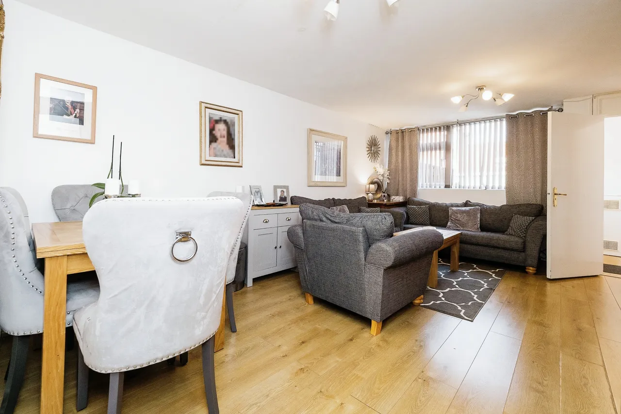 Meath Road, London, E15, photo 6