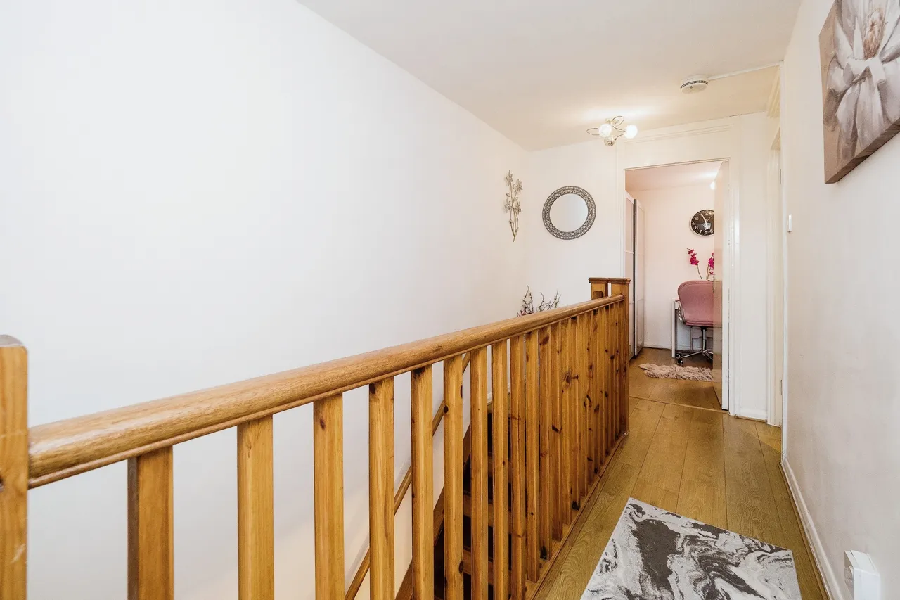 Meath Road, London, E15, photo 8