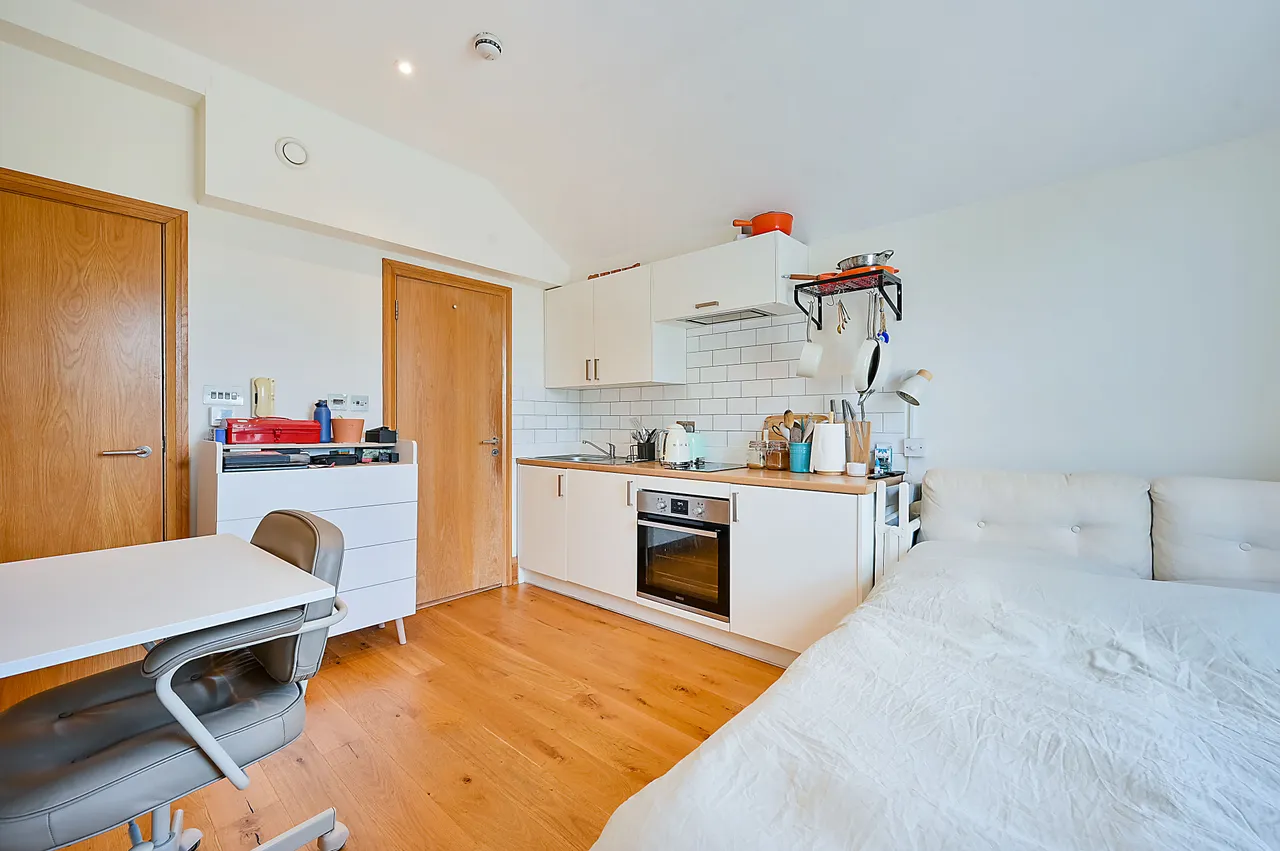 Flat 2, 29 St Johns Road, Richmond, photo 2