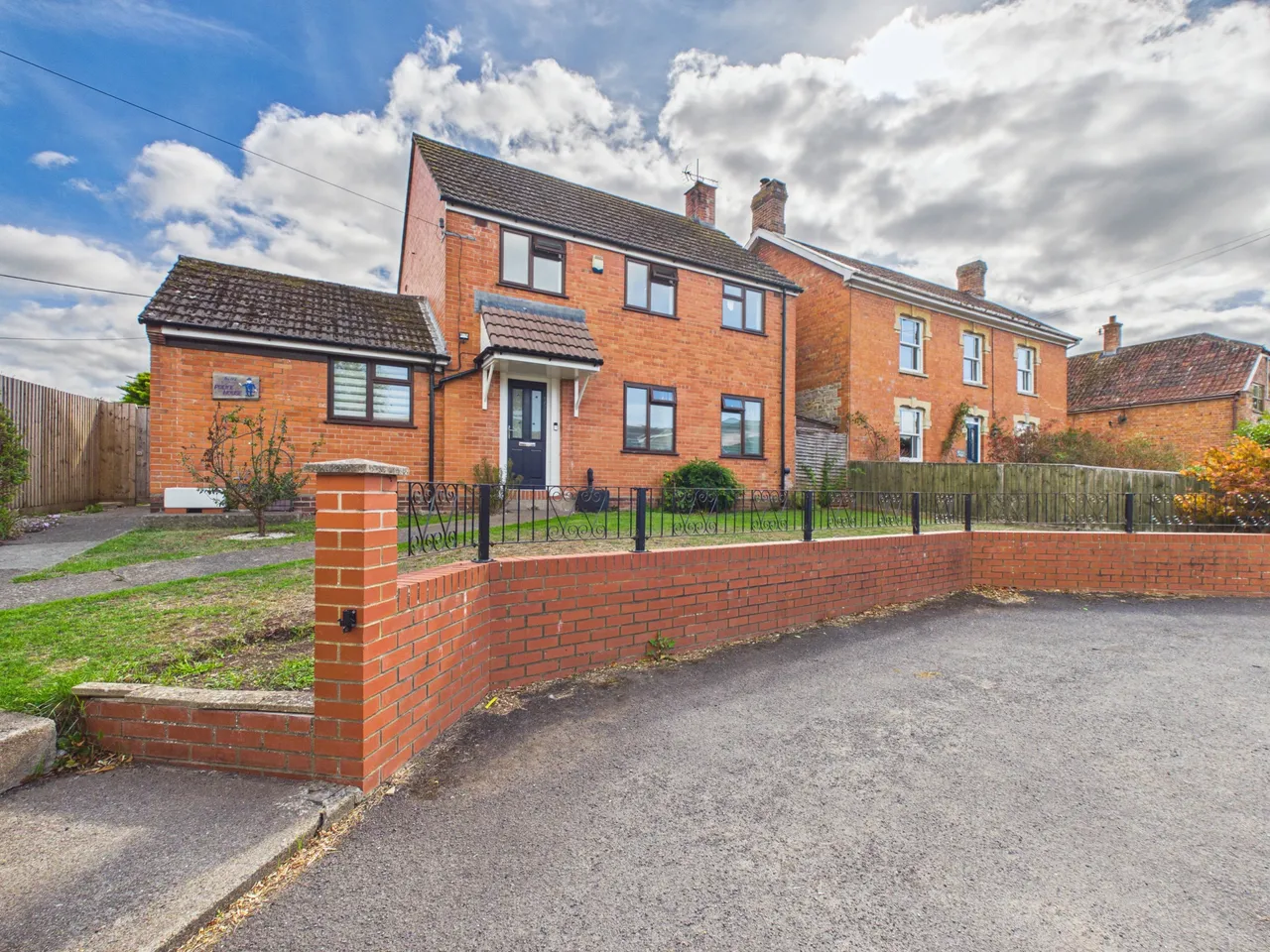 High Street, Othery, photo 30