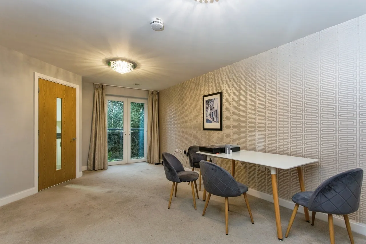 Preston Road, Clayton-le-Woods, Chorley, Lancashire, PR6, photo 4