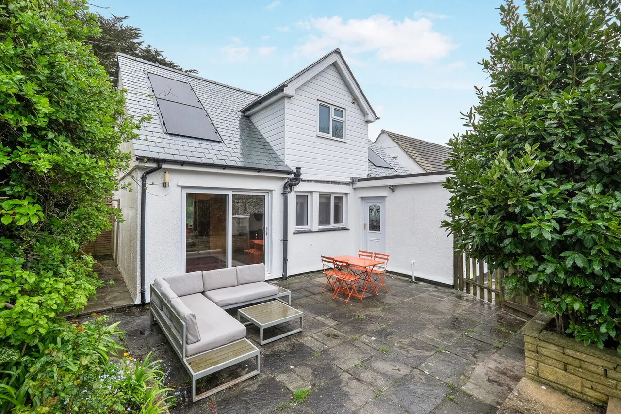 3 bed house for sale, Hellesvean, St. Ives, TR26