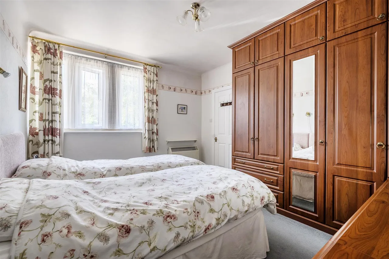 Lowden Hill, Chippenham, SN15, photo 10
