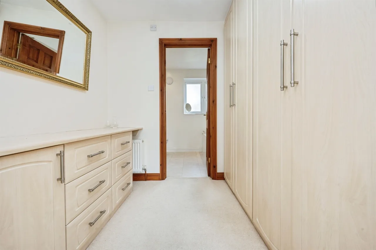 School Lane, Weston Turville, HP22, photo 19