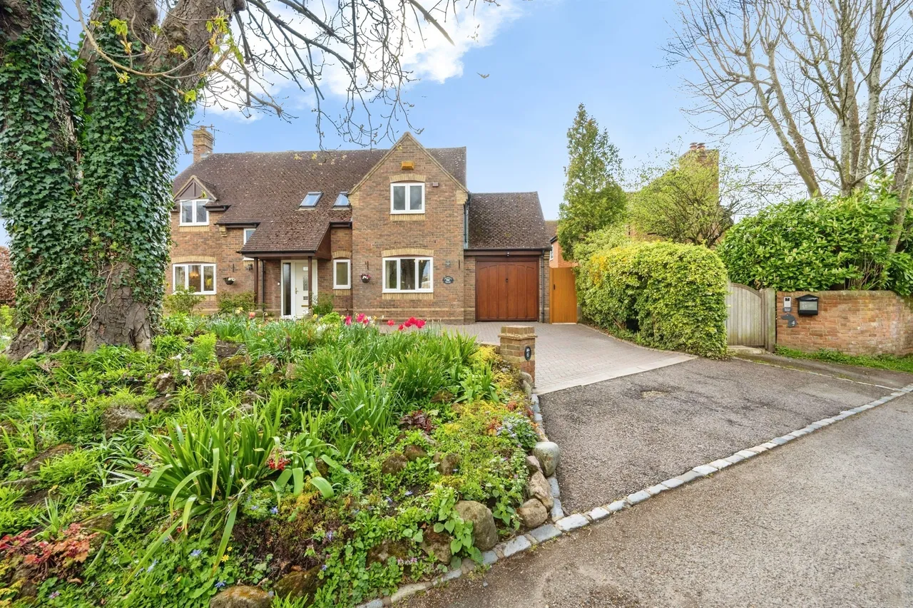 School Lane, Weston Turville, HP22, photo 33