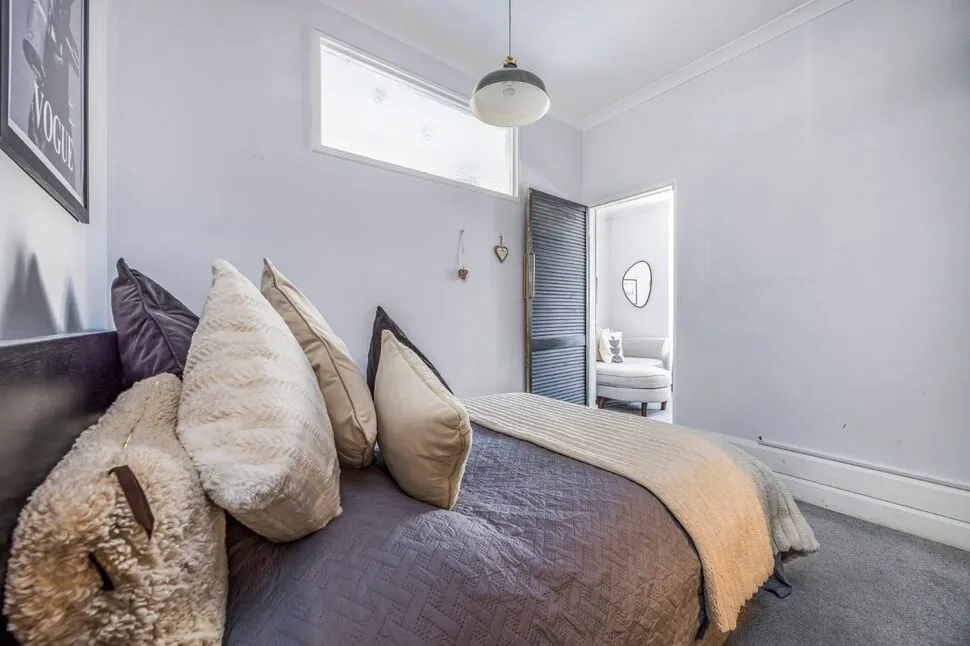 Waverley Grove, Southsea, Hampshire, PO4, photo 4