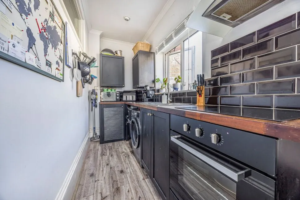 Waverley Grove, Southsea, Hampshire, PO4, photo 10