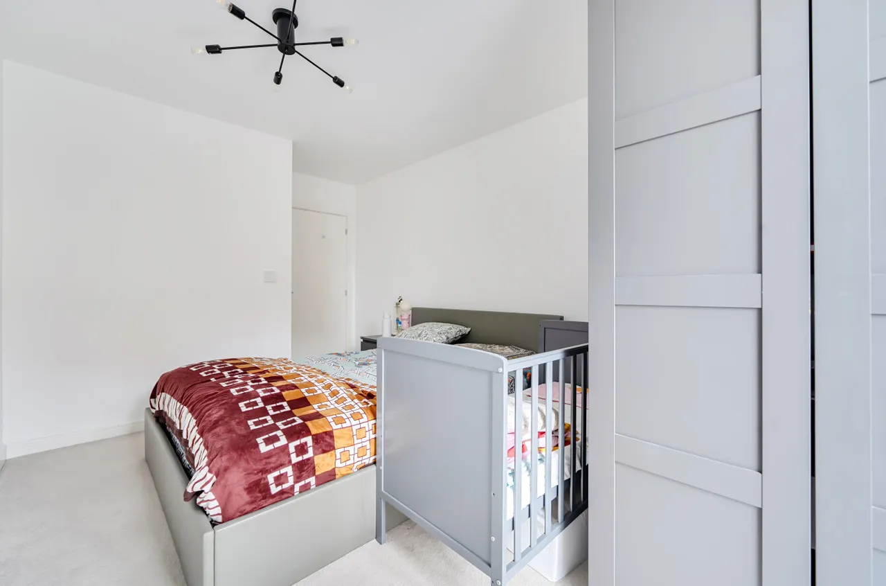 Wellington Road, Wokingham, RG40, photo 9