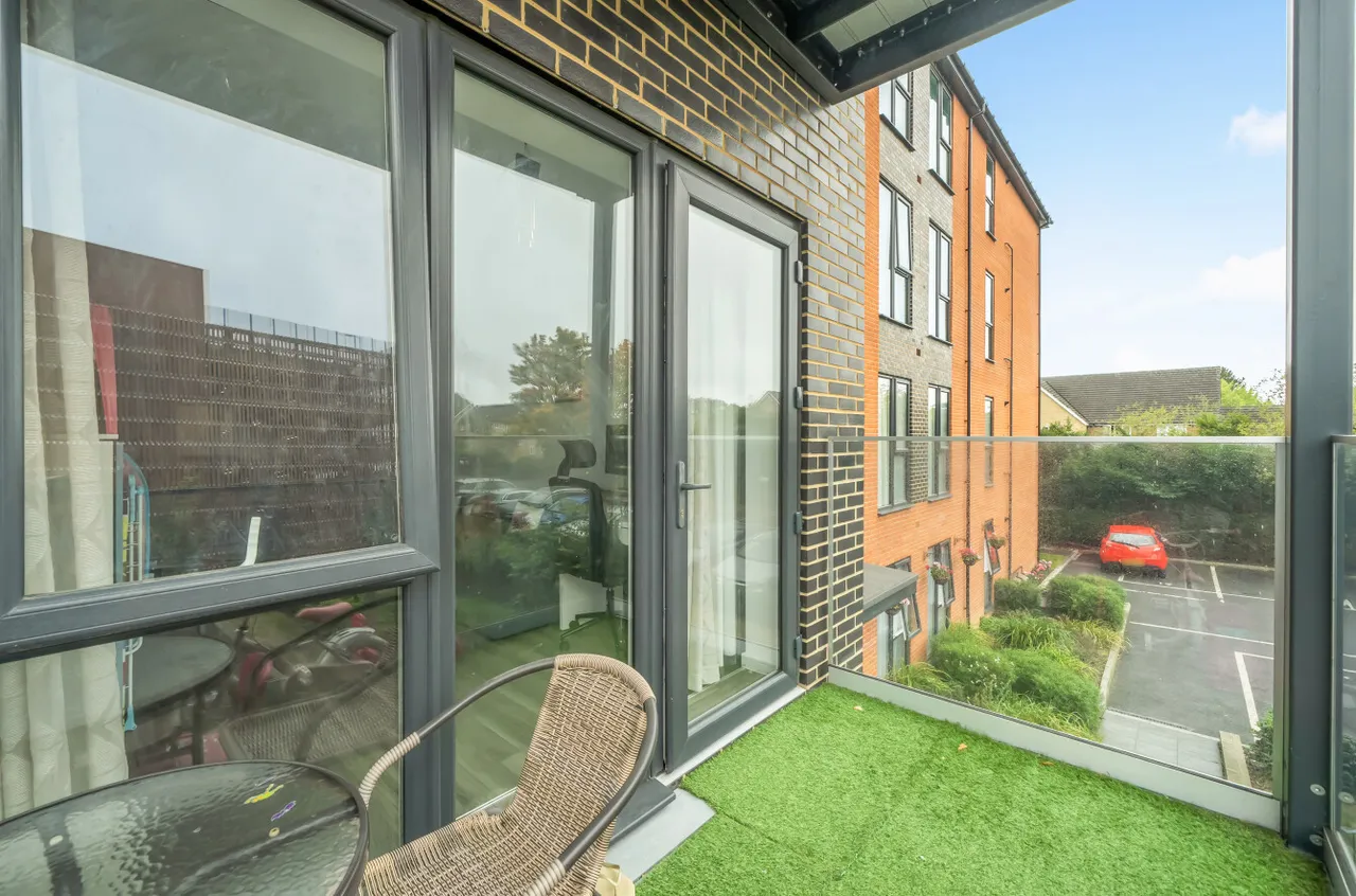 Wellington Road, Wokingham, RG40, photo 7