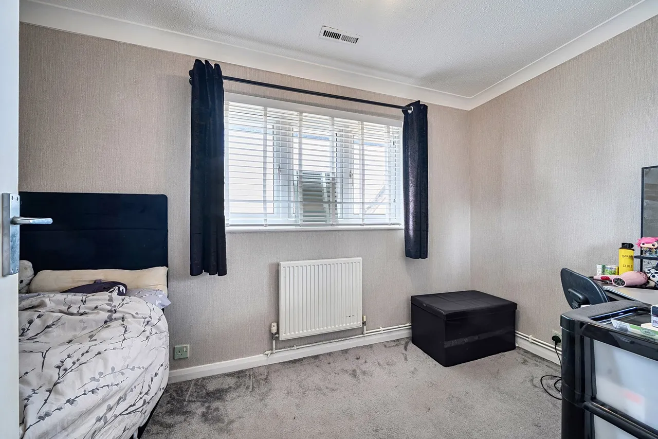 Shirley Crescent, BR3, photo 11
