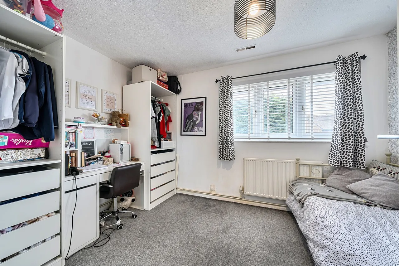 Shirley Crescent, BR3, photo 9