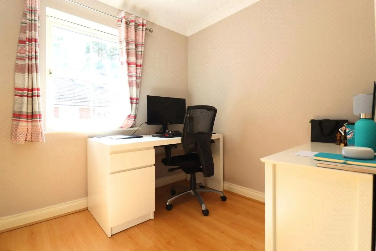 King John Street, Fleet, Hampshire, GU51 1HX, photo 11