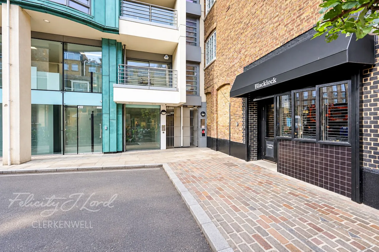 Garden Walk, London, photo 22