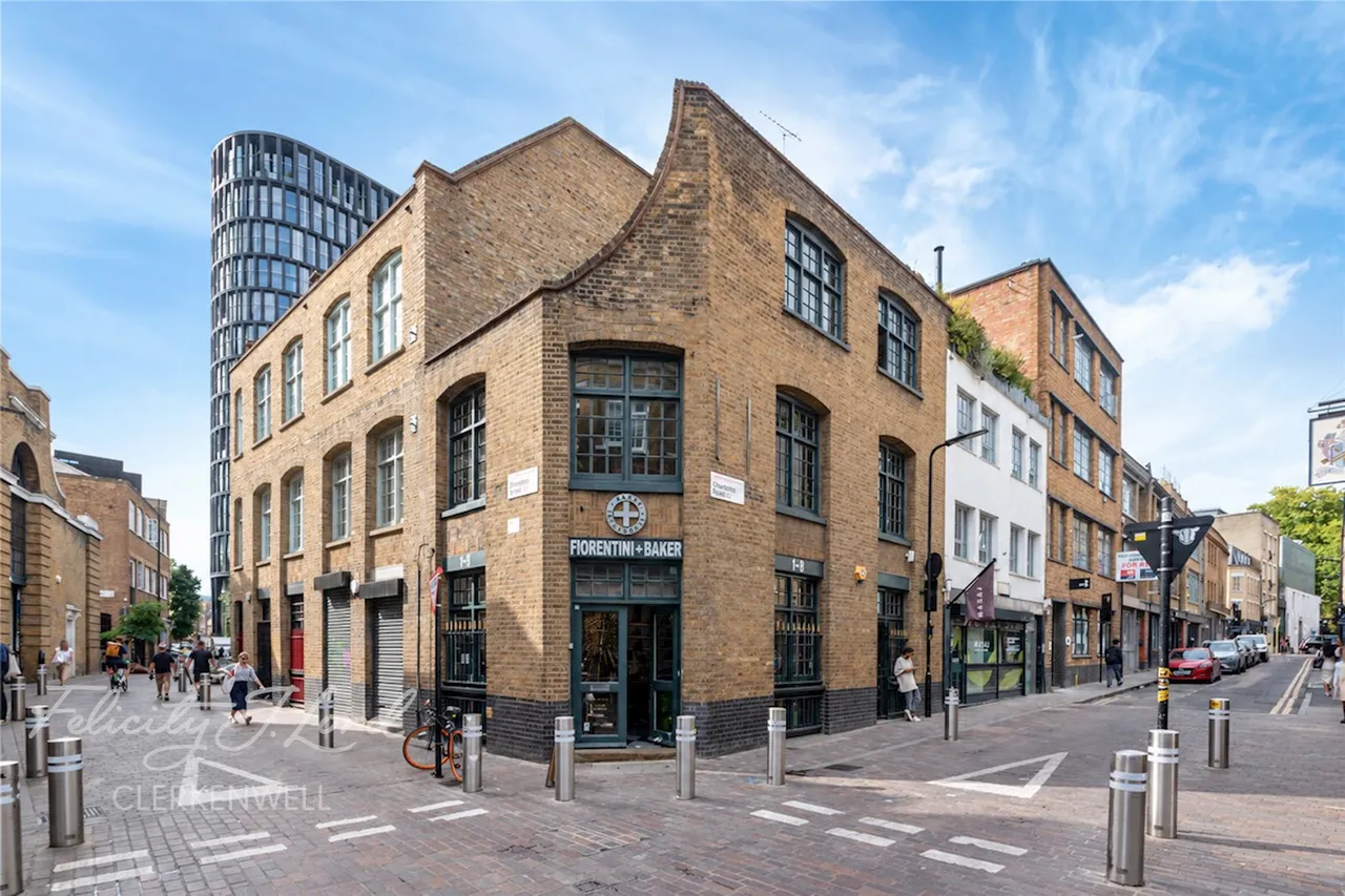 Garden Walk, London, photo 20