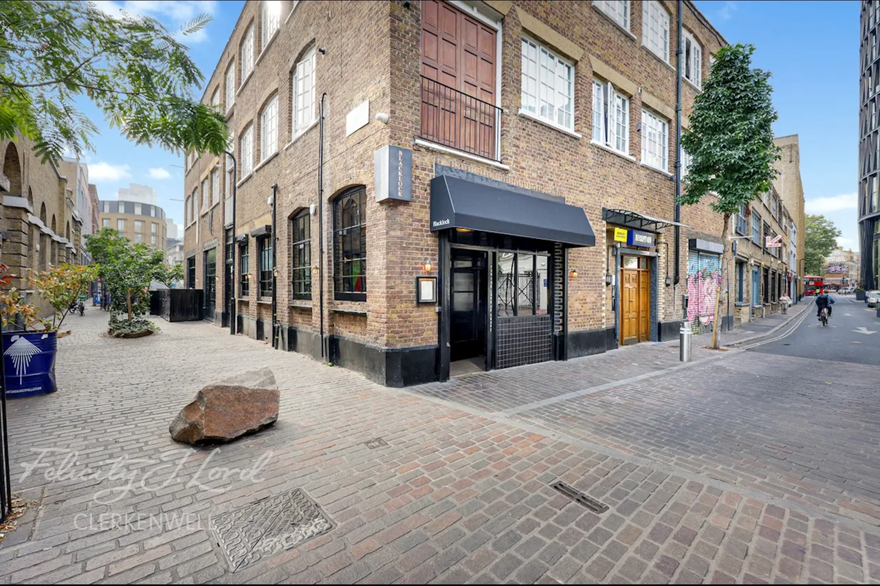 Garden Walk, London, photo 19