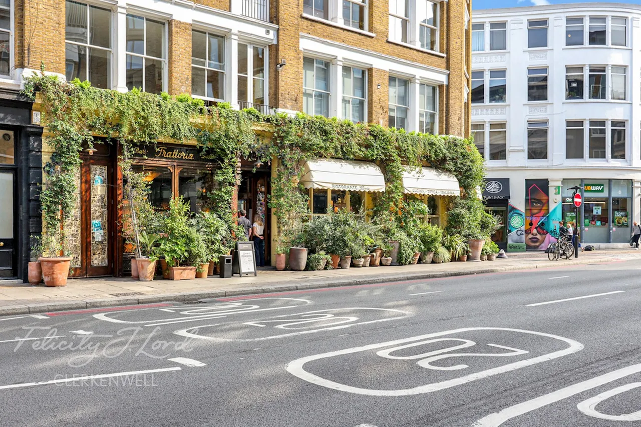 Garden Walk, London, photo 18